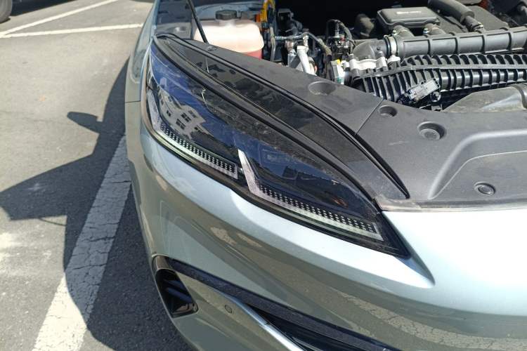 Used BYD Seal 06 New Energy 2025 DM-i Smart Drive 80KM Luxury Model Right Front Headlight