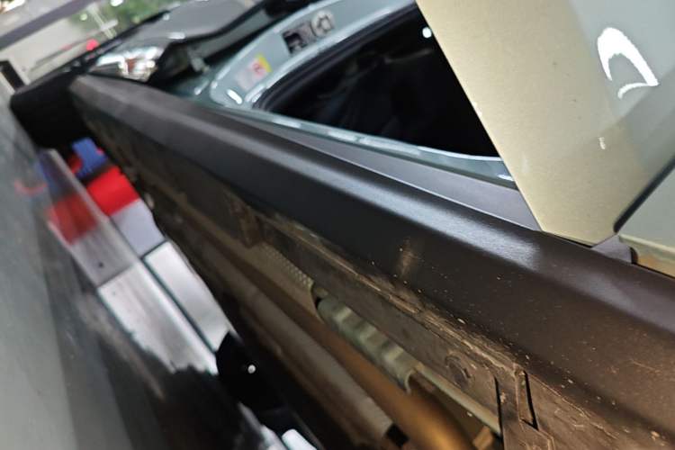 Used BYD Seal 06 New Energy 2025 DM-i Smart Drive 120KM Deluxe Model Right Side Sill