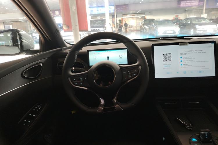 Used BYD Seal 06 New Energy 2025 DM-i Smart Drive 120KM Prestige Model Steering Wheel