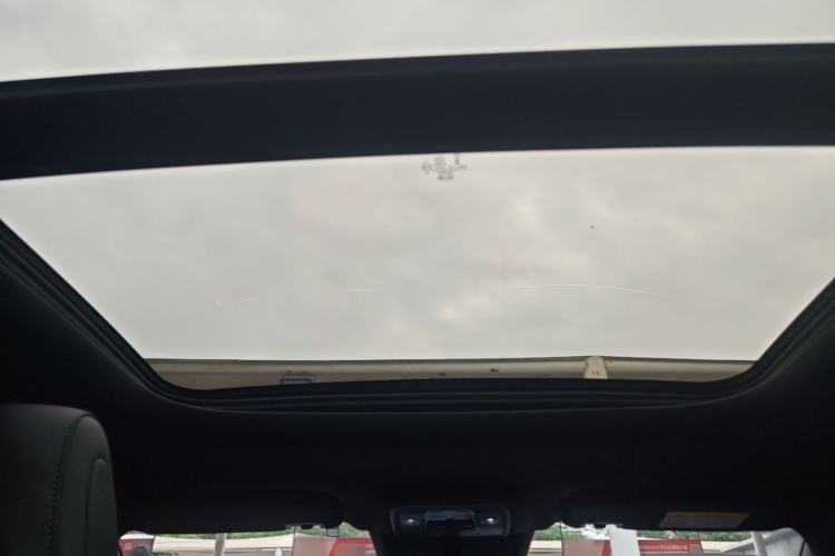 Used BYD Seal 06 New Energy 2025 DM-i Smart Drive 120KM Prestige Model Headliner