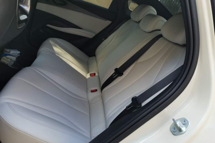 Used BYD Seal 06 New Energy 2025 DM-i Smart Drive 80KM Luxury Model Left Rear Seat