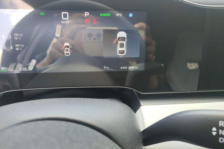 Used BYD Seal 06 New Energy 2025 EV 545KM Premium Edition Odometer Close Up