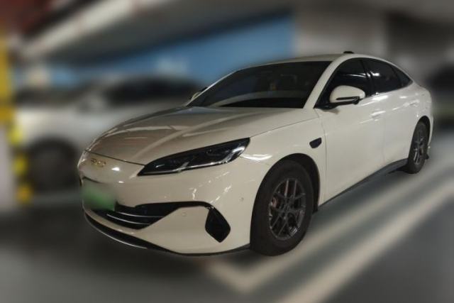 Ojetý BYD Seal 06 New Energy 2025 DM-i Smart Drive 80KM Luxury Model