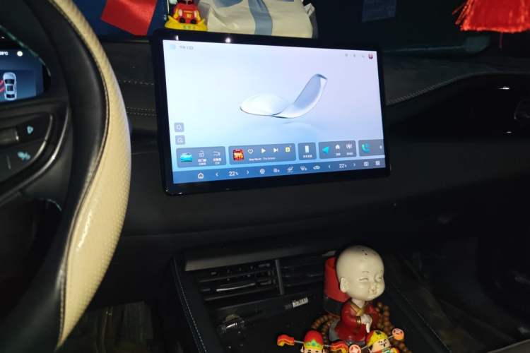 Used BYD Seal 06 New Energy 2025 DM-i Smart Drive 80KM Prestige Model Audio And AC Panel
