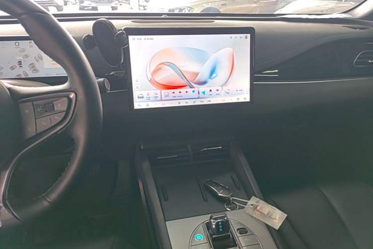 Used BYD Seal 06 New Energy 2025 DM-i Smart Drive 80KM Luxury Model Audio And AC Panel