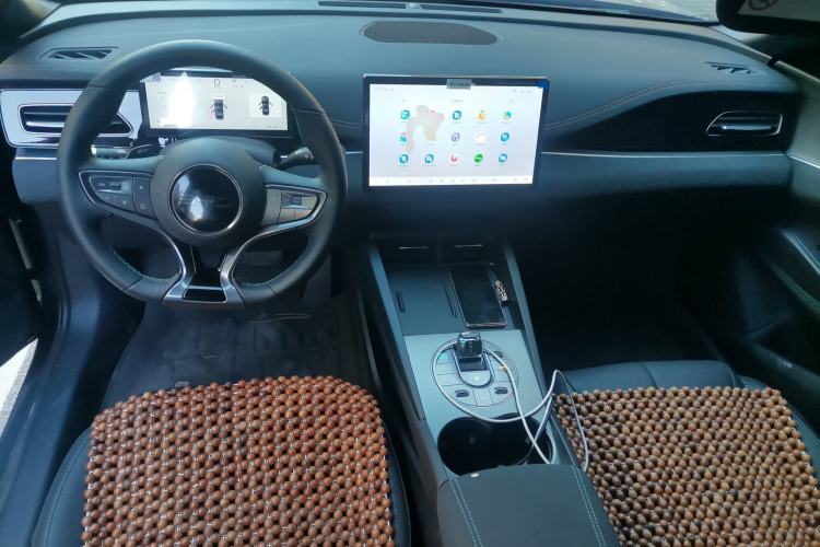 Used BYD Seal 06 New Energy 2025 DM-i Smart Drive 80KM Luxury Model Center Console