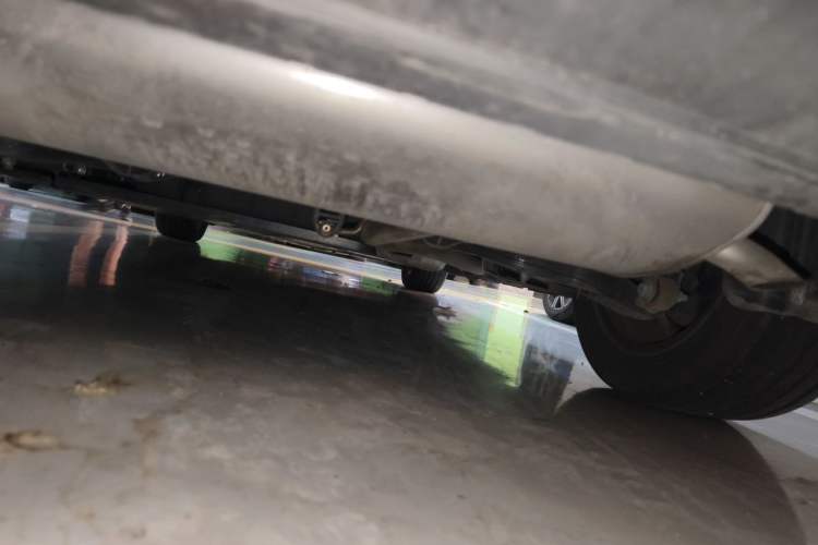 Used BYD Seal 06 New Energy 2025 DM-i Smart Drive 80KM Prestige Model Chassis Rear