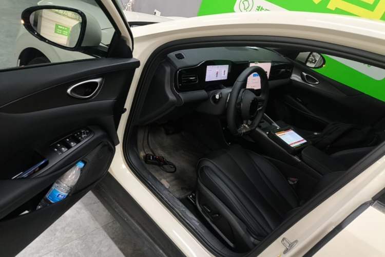 Used BYD Seal 06 New Energy 2025 EV 545KM Premium Edition Driver Seat