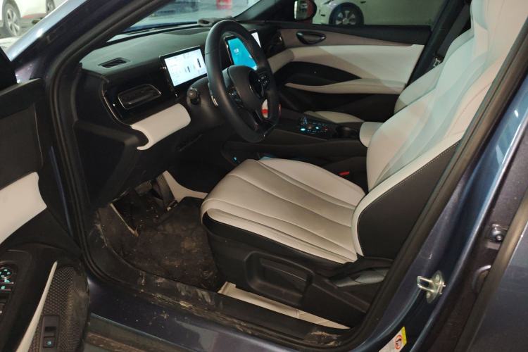 Used BYD Seal 06 New Energy 2025 DM-i Smart Drive 80KM Luxury Model Driver Seat