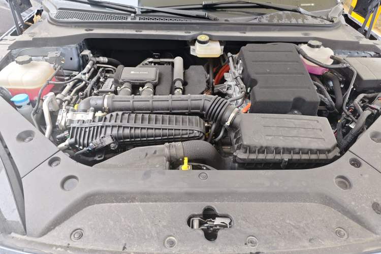Used BYD Seal 06 New Energy 2025 DM-i Smart Drive 120KM Deluxe Model Engine Bay
