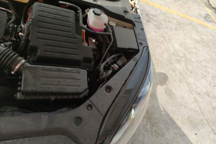 Used BYD Seal 06 New Energy 2025 DM-i Smart Drive 80KM Prestige Model Engine Bay Left