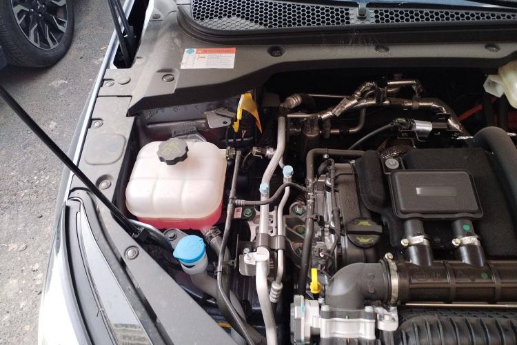 Used BYD Seal 06 New Energy 2025 DM-i Smart Drive 80KM Prestige Model Engine Bay Right