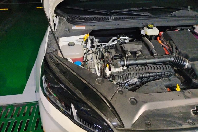 Used BYD Seal 06 New Energy 2025 DM-i Smart Drive 80KM Prestige Model Engine Bay Right