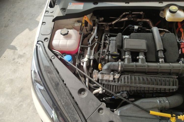 Used BYD Seal 06 New Energy 2025 DM-i Smart Drive 80KM Prestige Model Engine Bay Right