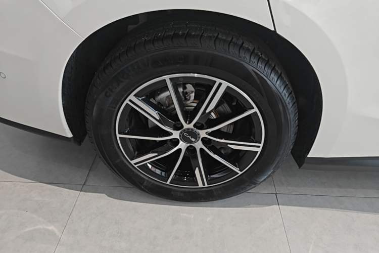 Used BYD Seal 06 New Energy 2025 DM-i Smart Drive 120KM Prestige Model Exterior 5