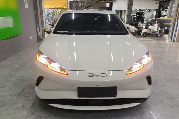 Used BYD Seal 06 New Energy 2025 EV 545KM Premium Edition Front