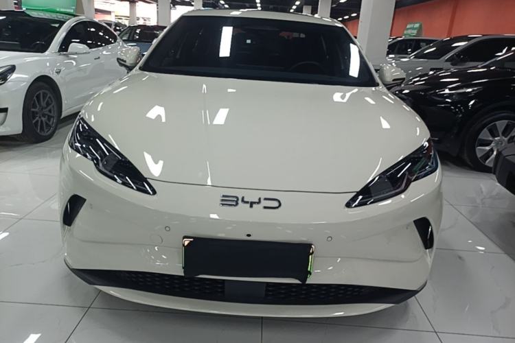 Used BYD Seal 06 New Energy 2025 EV 545KM Flagship Edition Front