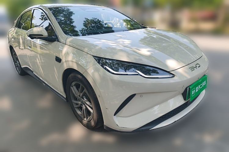 Used BYD Seal 06 New Energy 2025 EV 470KM Prestige Edition Front Right 45 Deg