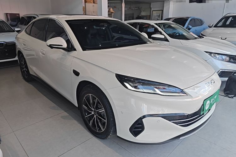 Used BYD Seal 06 New Energy 2025 DM-i Smart Drive 120KM Prestige Model Front Right 45 Deg
