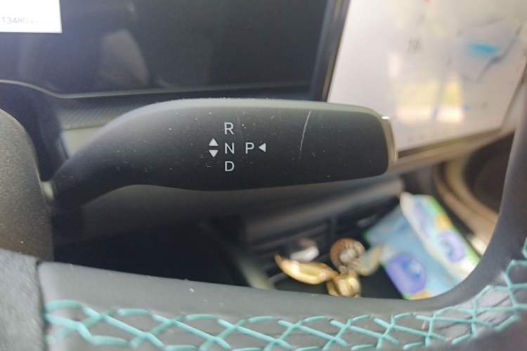 Used BYD Seal 06 New Energy 2025 EV 470KM Prestige Edition Gear Lever