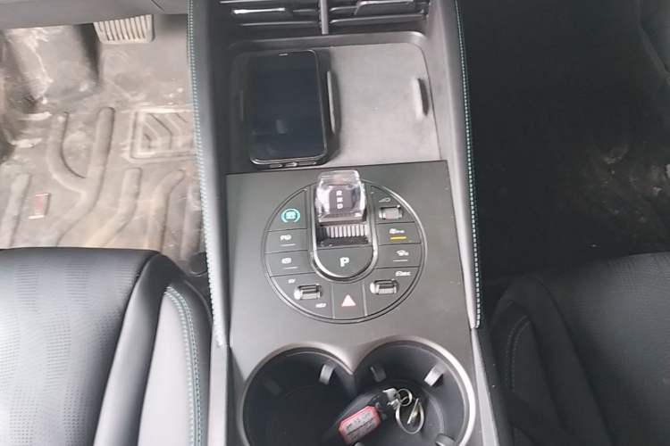 Used BYD Seal 06 New Energy 2025 DM-i Smart Drive 120KM Deluxe Model Gear Lever
