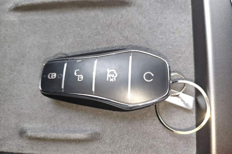 Used BYD Seal 06 New Energy 2025 DM-i Smart Drive 120KM Deluxe Model Interior 1