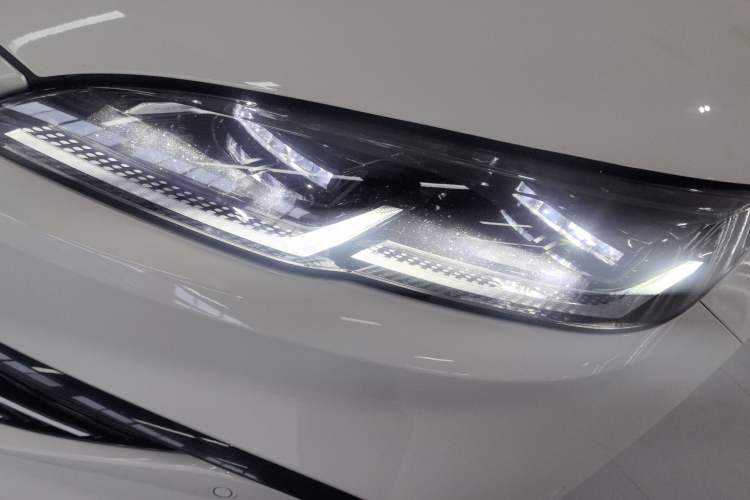Used BYD Seal 06 New Energy 2025 DM-i Smart Drive 120KM Deluxe Model Left Front Headlight