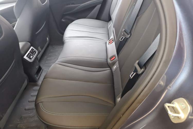 Used BYD Seal 06 New Energy 2025 DM-i Smart Drive 120KM Deluxe Model Left Rear Seat