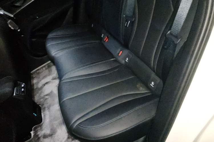 Used BYD Seal 06 New Energy 2025 DM-i Smart Drive 80KM Prestige Model Left Rear Seat