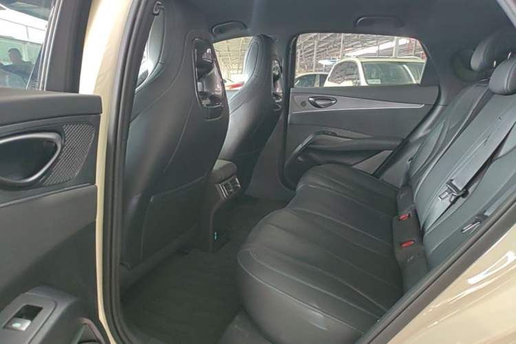 Used BYD Seal 06 New Energy 2025 DM-i Smart Drive 80KM Luxury Model Left Rear Seat