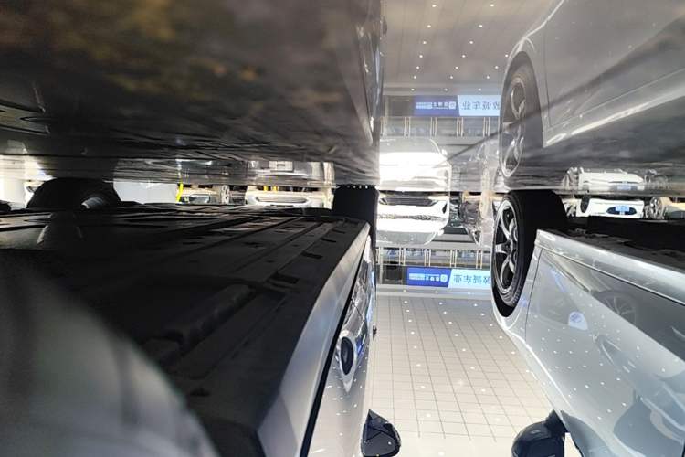 Used BYD Seal 06 New Energy 2025 DM-i Smart Drive 120KM Prestige Model Left Side Sill