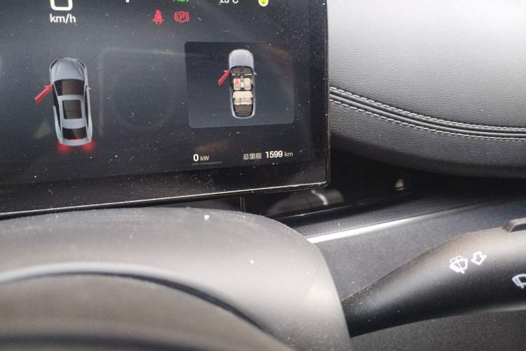 Used BYD Seal 06 New Energy 2025 DM-i Smart Drive 80KM Prestige Model Odometer Close Up