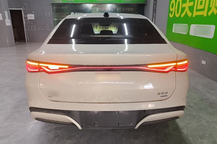 Used BYD Seal 06 New Energy 2025 EV 545KM Premium Edition Rear