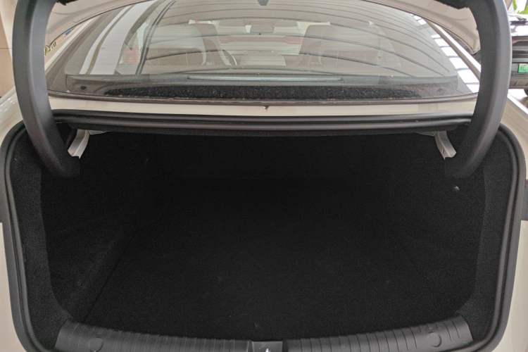 Used BYD Seal 06 New Energy 2025 DM-i Smart Drive 120KM Deluxe Model Trunk