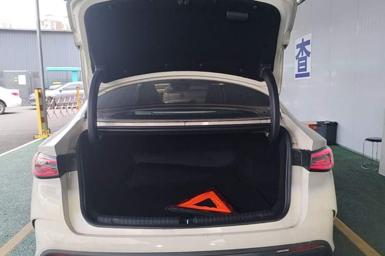 Used BYD Seal 06 New Energy 2025 DM-i Smart Drive 120KM Deluxe Model Trunk