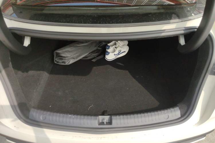 Used BYD Seal 06 New Energy 2025 DM-i Smart Drive 80KM Prestige Model Trunk