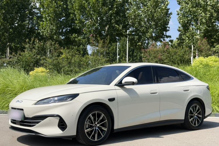 BYD Seal 06 New Energy 2025 DM-i Smart Drive 120KM Deluxe Model