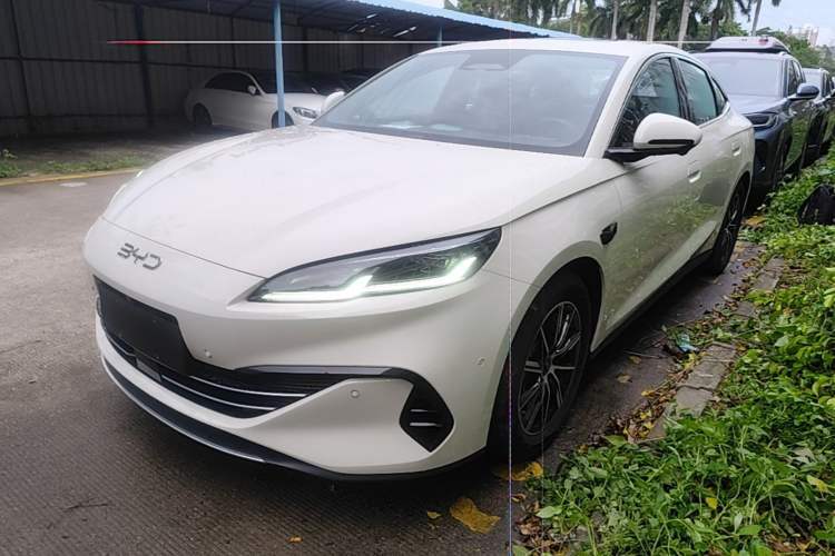 Used BYD Seal 06 New Energy 2025 DM-i Smart Drive 120KM Deluxe Model Guazi used car, China used car export, Used car for sale, Used cars, Cheapest cars for sale