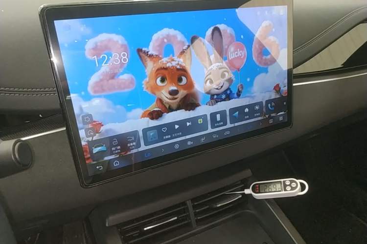 Used BYD Seal 06 New Energy 2025 DM-i Smart Drive 80KM Luxury Model Audio And AC Panel