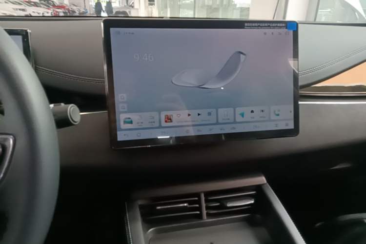 Used BYD Seal 06 New Energy 2025 DM-i Smart Drive 80KM Prestige Model Audio And AC Panel