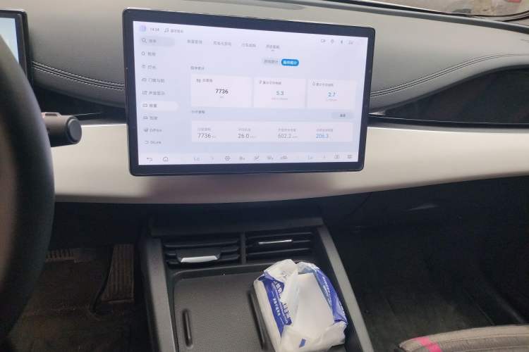 Used BYD Seal 06 New Energy 2025 DM-i Smart Drive 80KM Luxury Model Audio And AC Panel