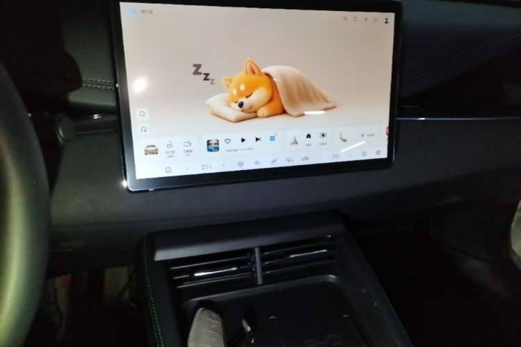 Used BYD Seal 06 New Energy 2025 DM-i Smart Drive 80KM Prestige Model Audio And AC Panel
