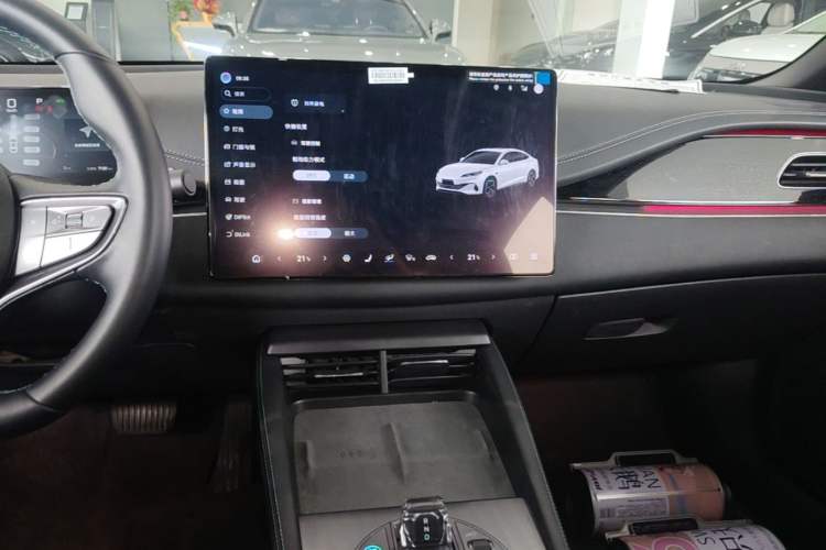 Used BYD Seal 06 New Energy 2025 DM-i Intelligent Drive 120KM Flagship Model Audio And AC Panel