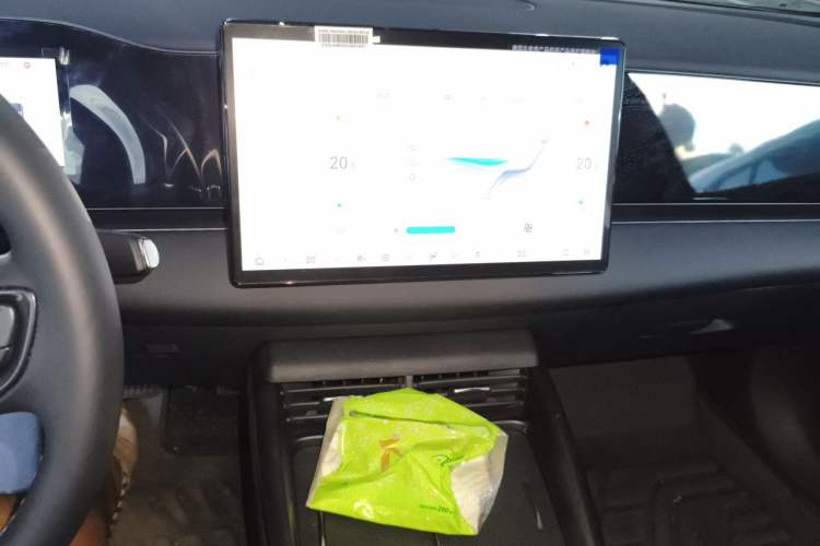 Used BYD Seal 06 New Energy 2025 EV 545KM Premium Edition Audio And AC Panel