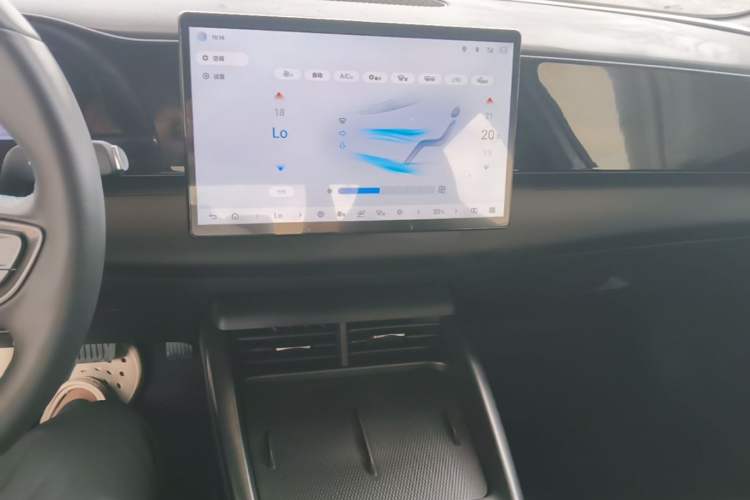 Used BYD Seal 06 New Energy 2025 EV 470KM Prestige Edition Audio And AC Panel