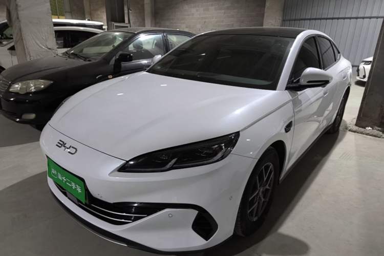 BYD Seal 06 New Energy 2025 DM-i Smart Drive 80KM Luxury Model
