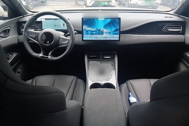 Used BYD Seal 06 New Energy 2025 DM-i Smart Drive 80KM Luxury Model Center Console