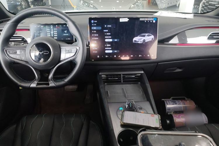 Used BYD Seal 06 New Energy 2025 DM-i Intelligent Drive 120KM Flagship Model Center Console