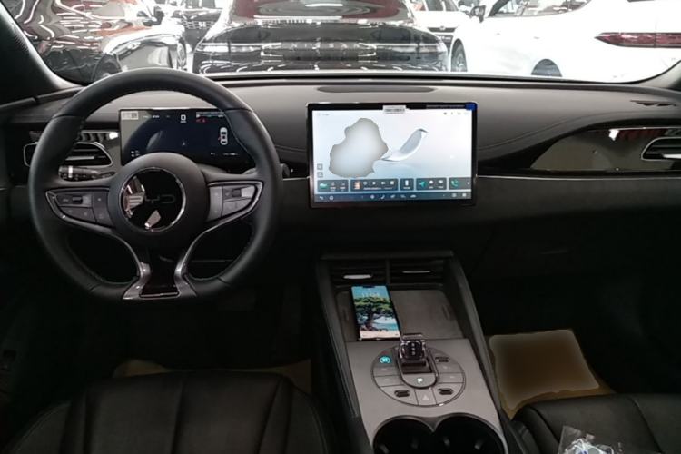 Used BYD Seal 06 New Energy 2025 DM-i Smart Drive 120KM Deluxe Model Center Console