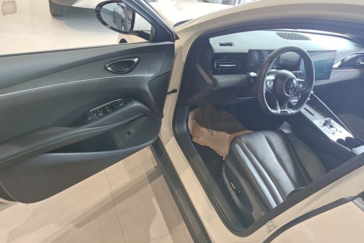 Used BYD Seal 06 New Energy 2025 DM-i Smart Drive 120KM Deluxe Model Driver Seat